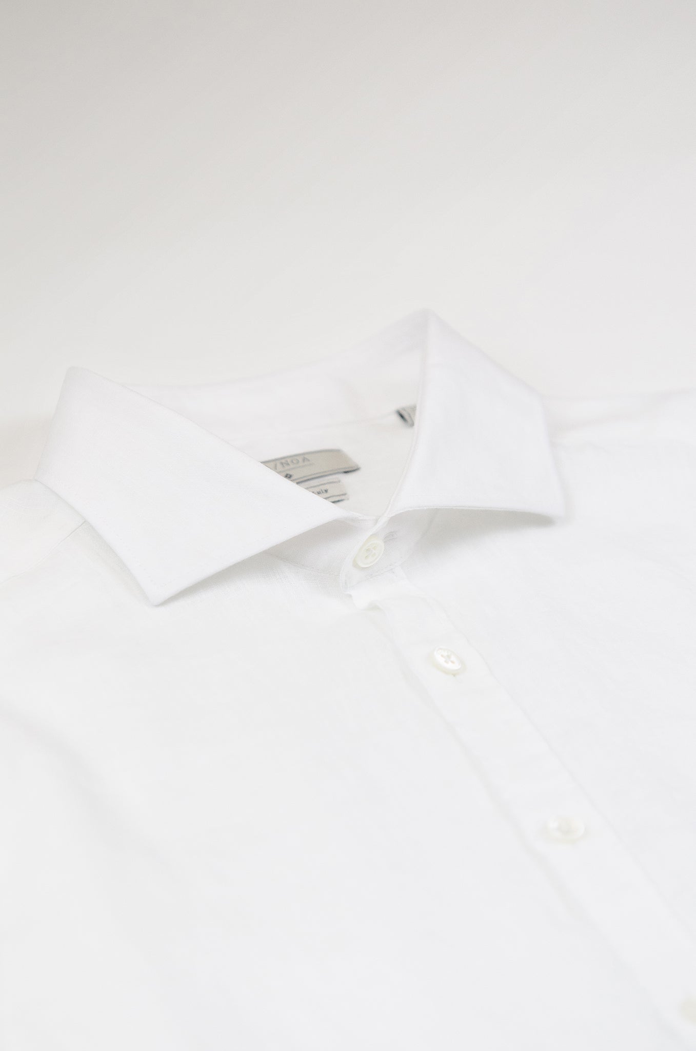 Clodoveu Golden Linen Shirt (white)