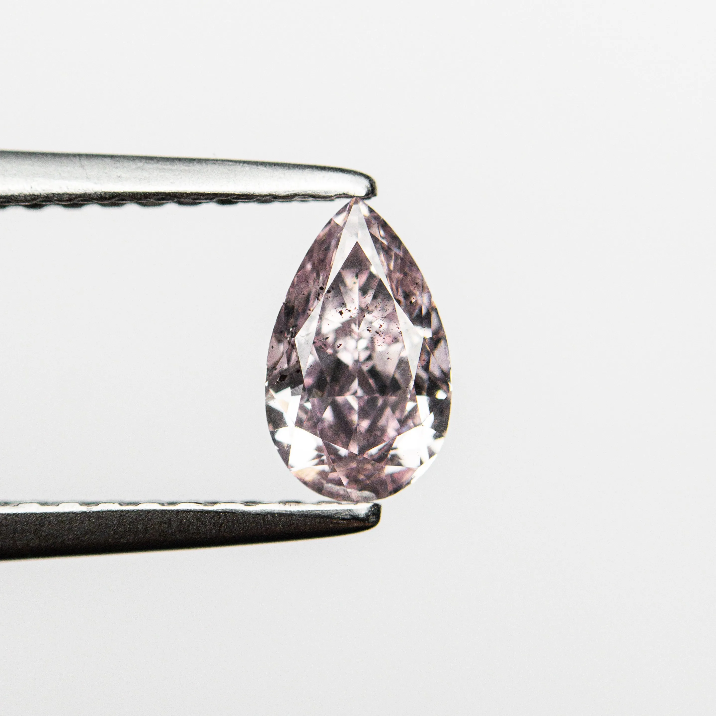 Fancy Pink Brilliant Diamond - 0.50ct Pear