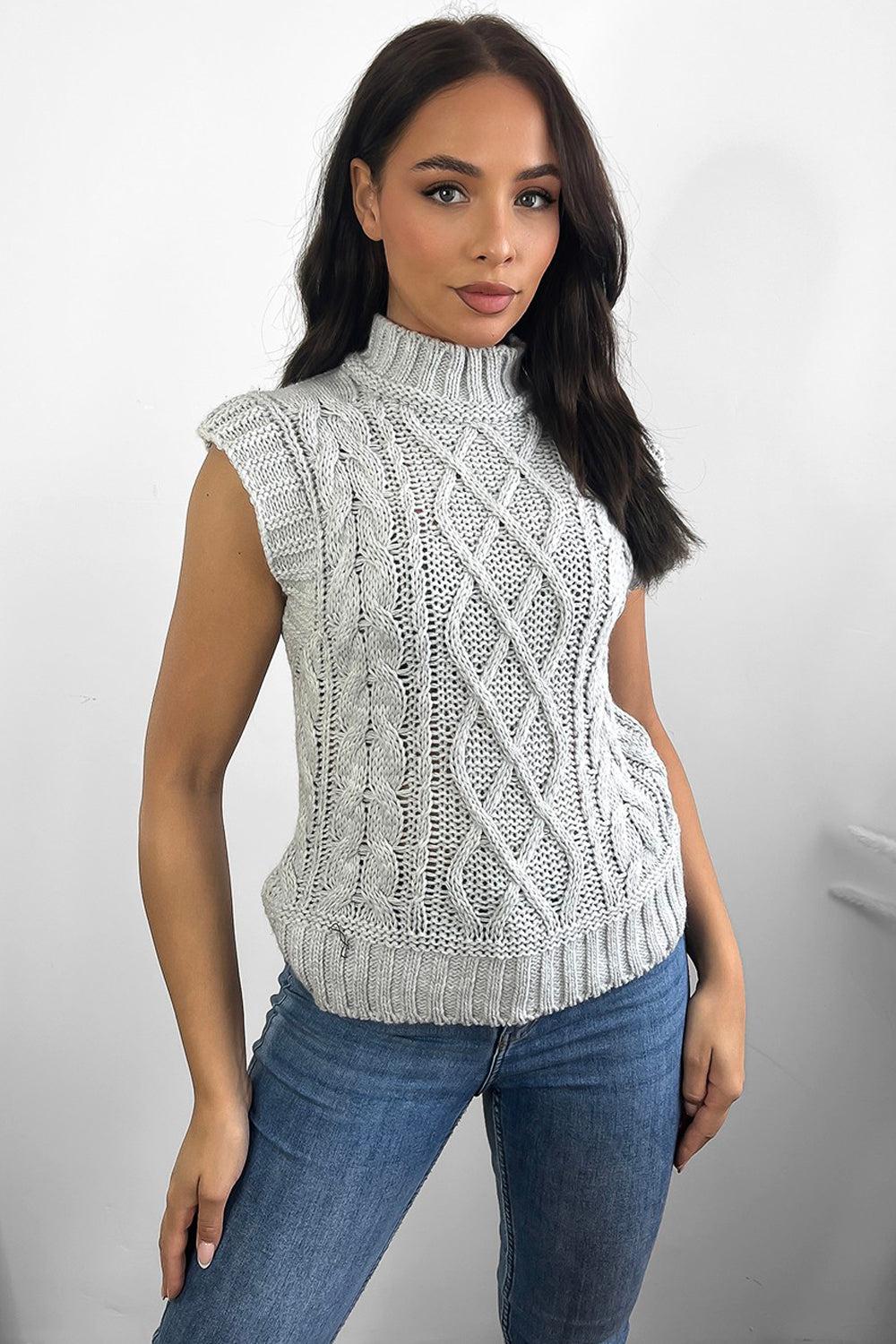 High Neck Diamond Pattern Sleeveless Pullover