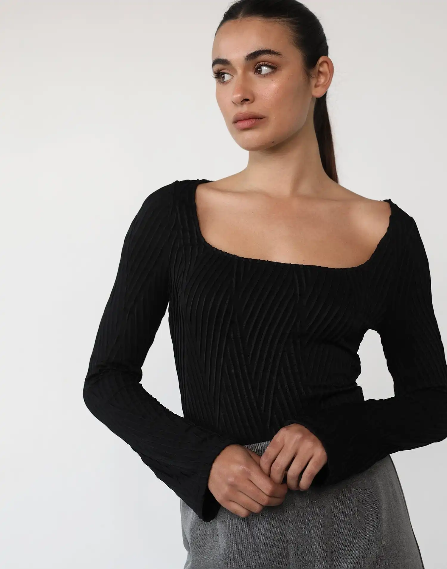 Khloe Long Sleeve Bodysuit (Black)