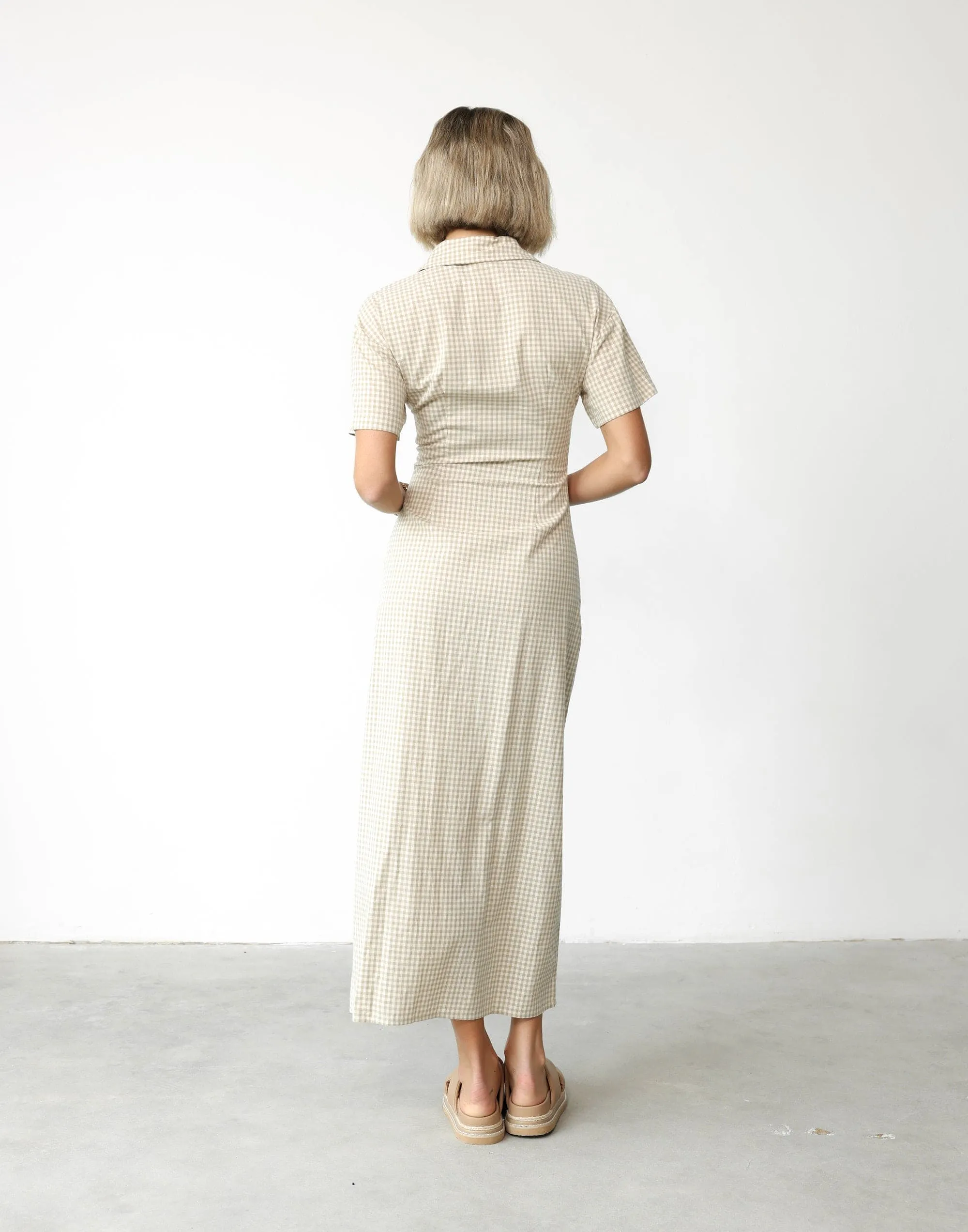 LUA MAXI DRESS (BEIGE GINGHA