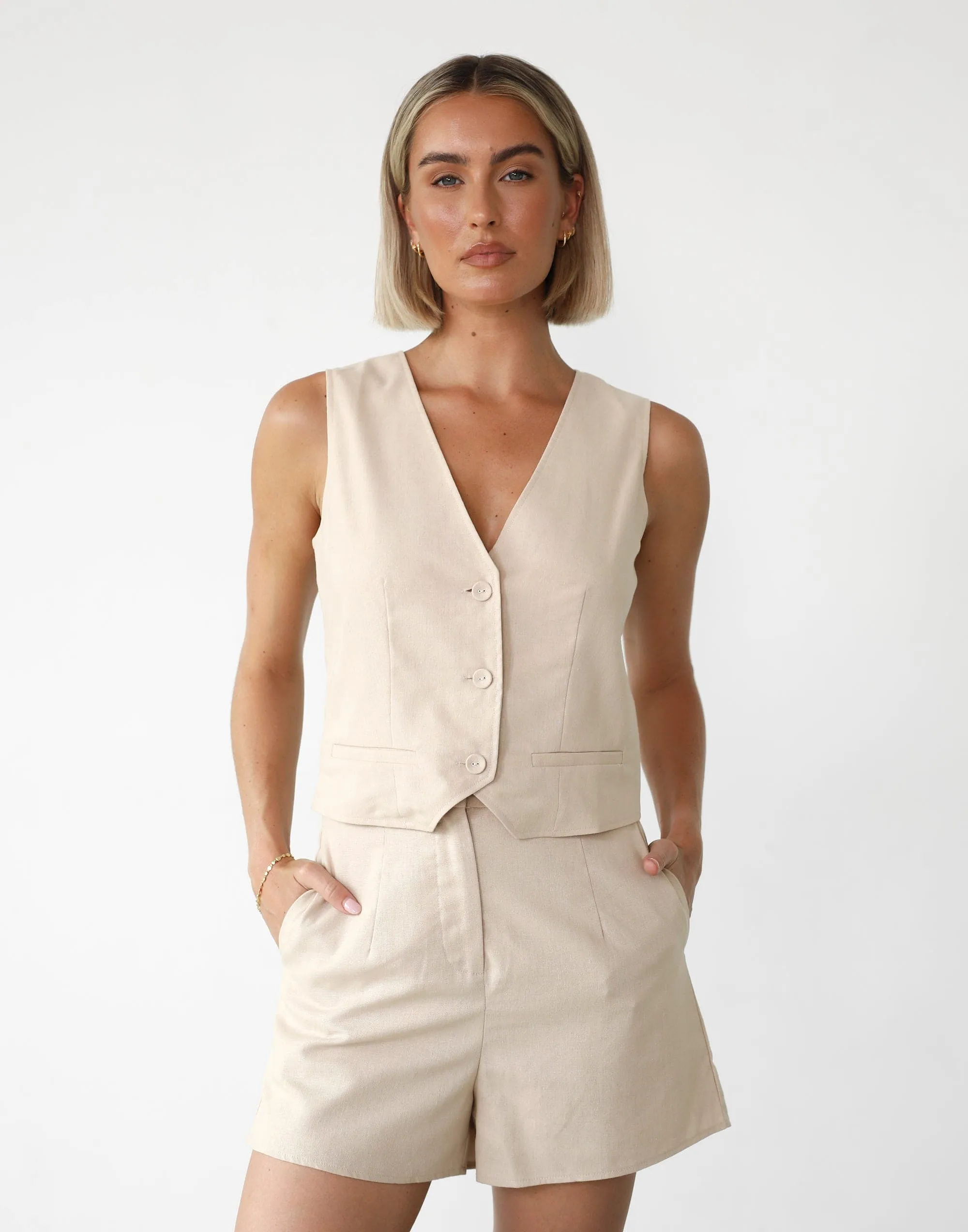 Rania Linen Vest (Almond)