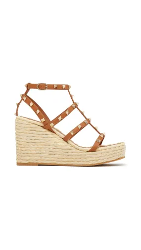 Rockstud Wedge Sandals with Calfskin Straps 95MM - Natural/Almond