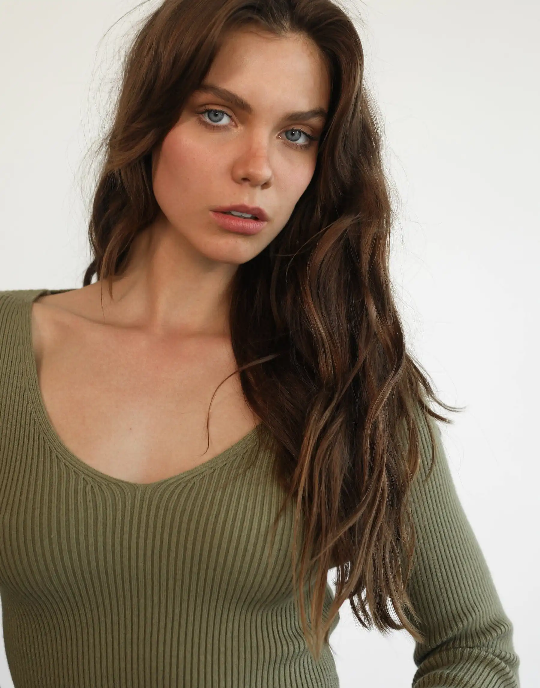 Sammi Long Sleeve Top (Olive)